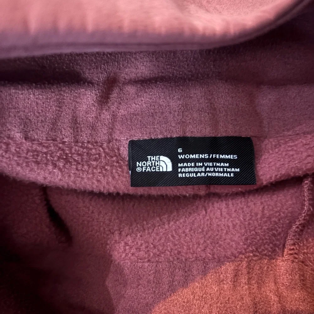 The North Face Winter Pants - Picture 5 of 5